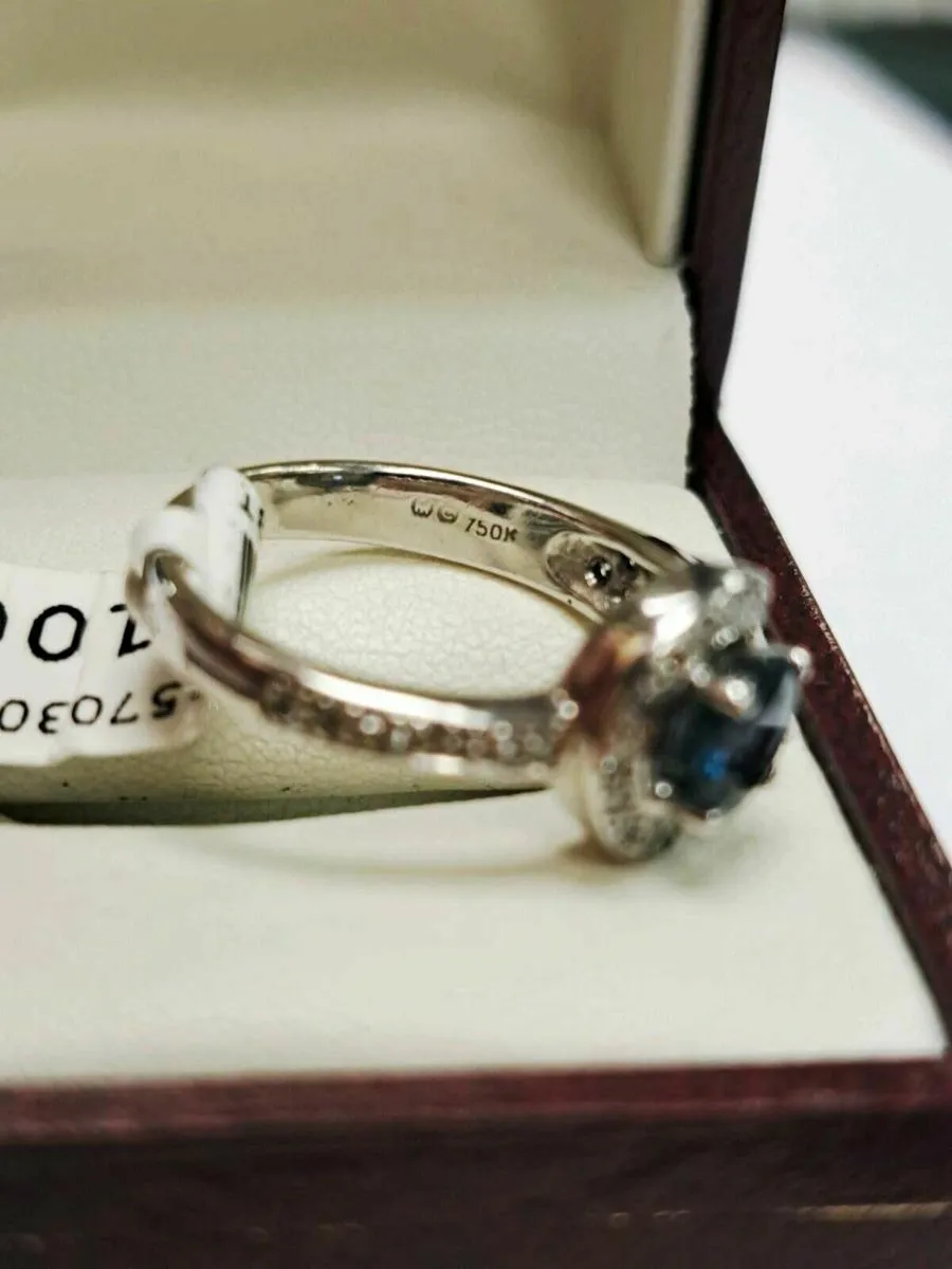 18K White Gold Diamond Shappire 18CT - Image 3