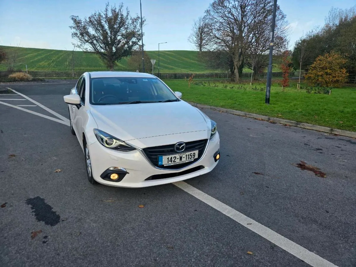 14 mazda 3 petrol vgc - Image 3