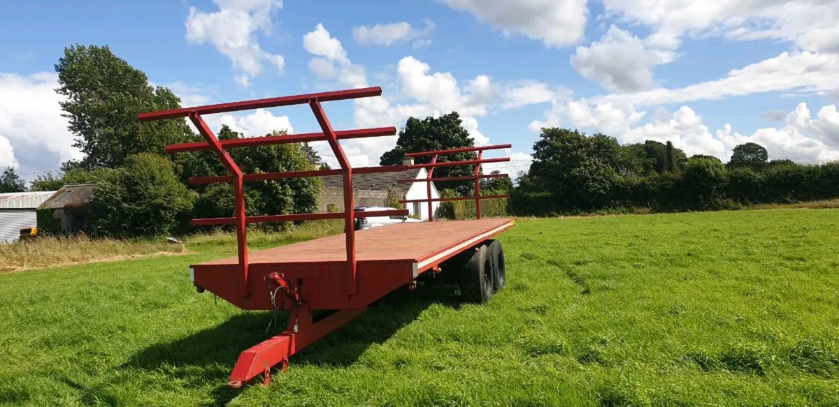Bale trailer for sale - Image 2