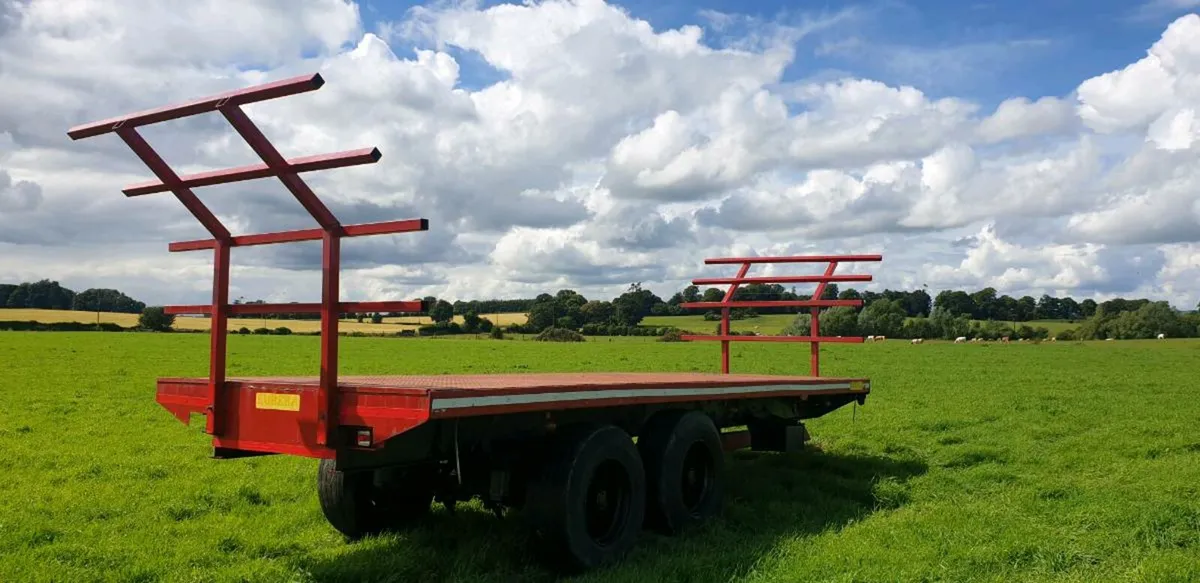 Bale trailer for sale - Image 3