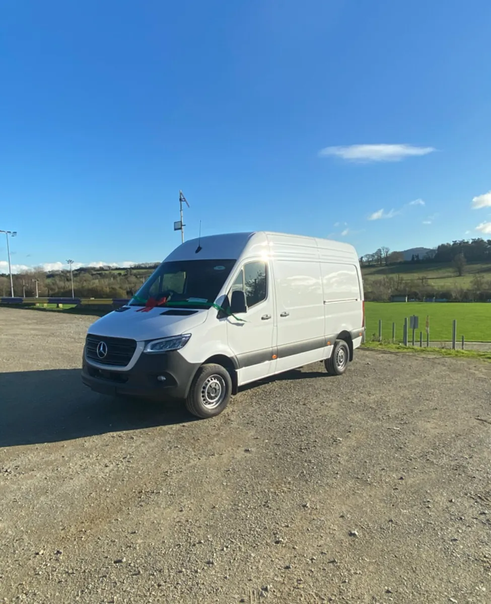 Mercedes-Benz Sprinter - Image 3