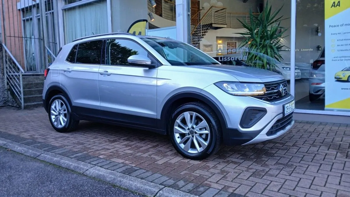 Volkswagen T-Cross Edition 75 1.0 TSI M5F 95hp  R - Image 1