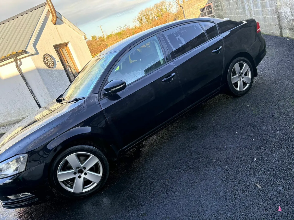 Vw Passat - Image 2