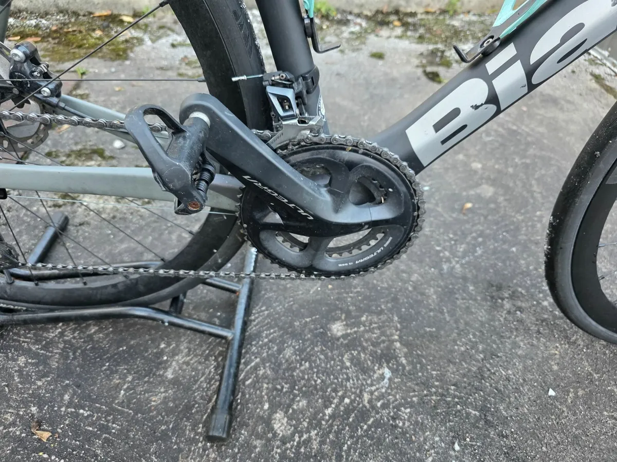 Bianchi Oltre XR3 Disc - Image 4