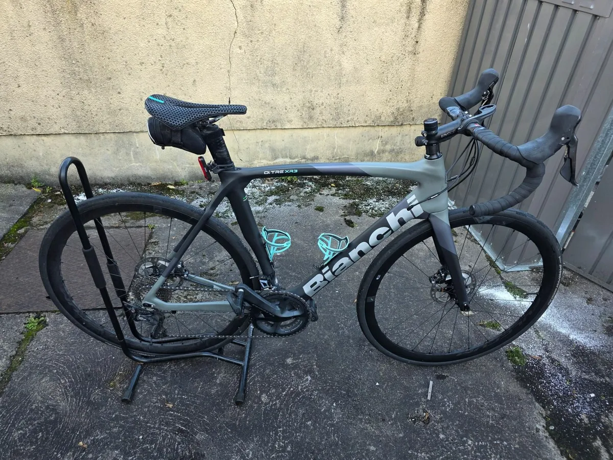 Bianchi Oltre XR3 Disc - Image 1