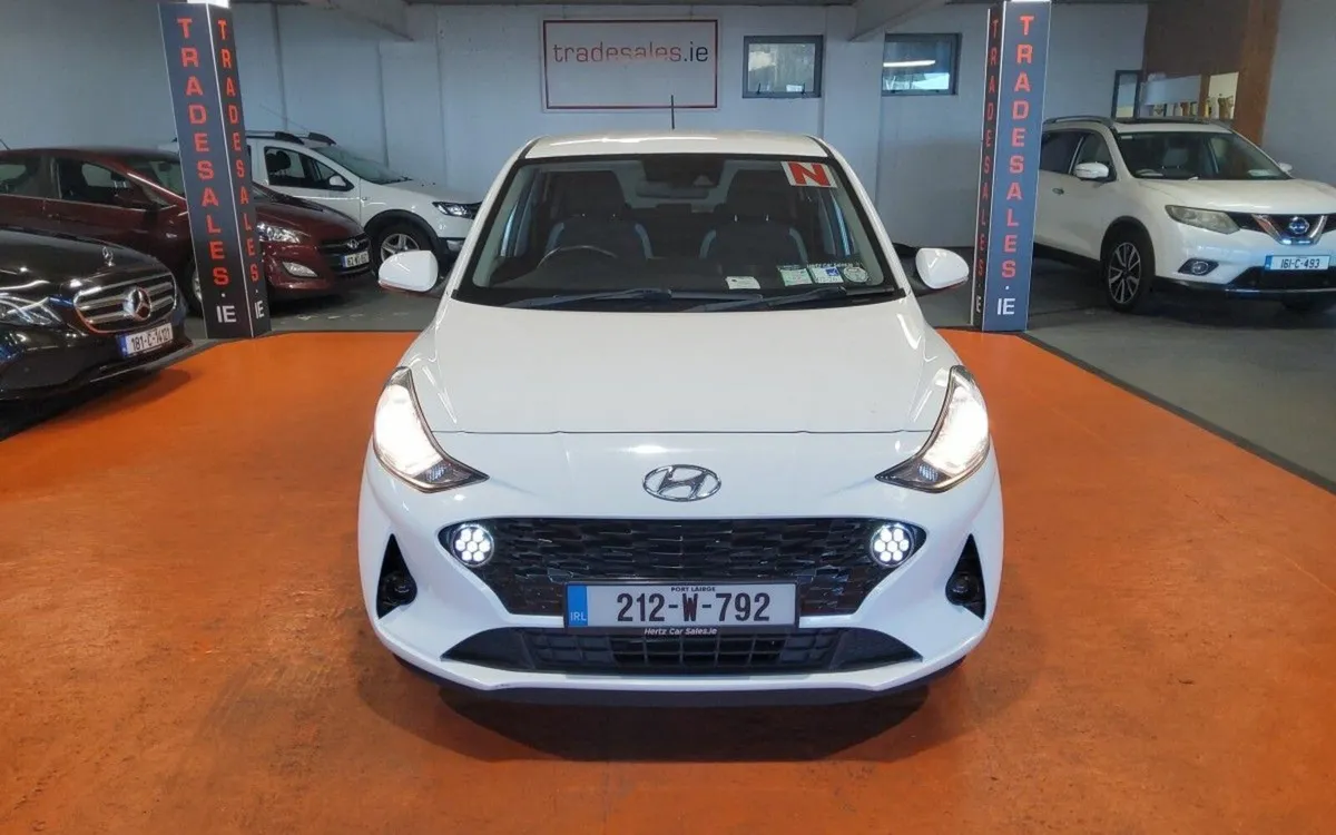 Hyundai i10 i10 Deluxe Plus - Image 1