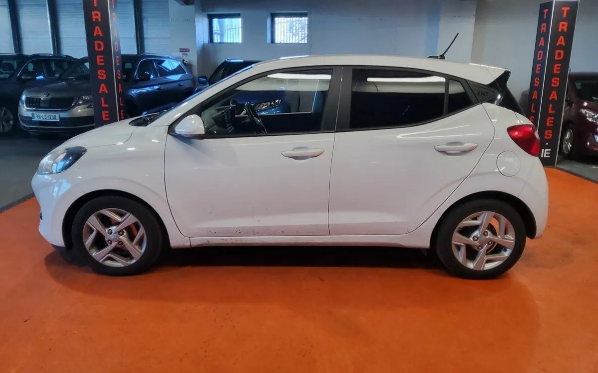 Hyundai i10 i10 Deluxe Plus - Image 3