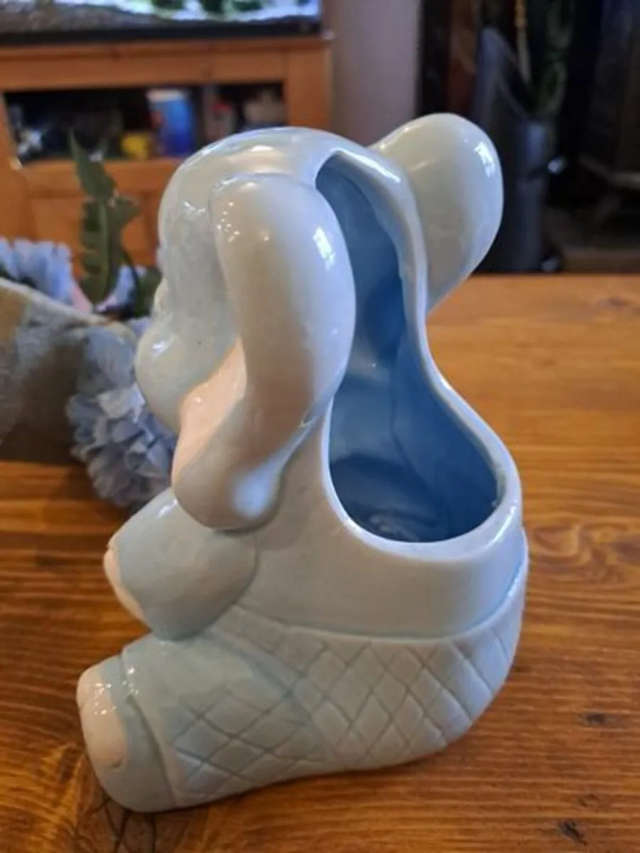 Vintage baby elephant planter - Image 3
