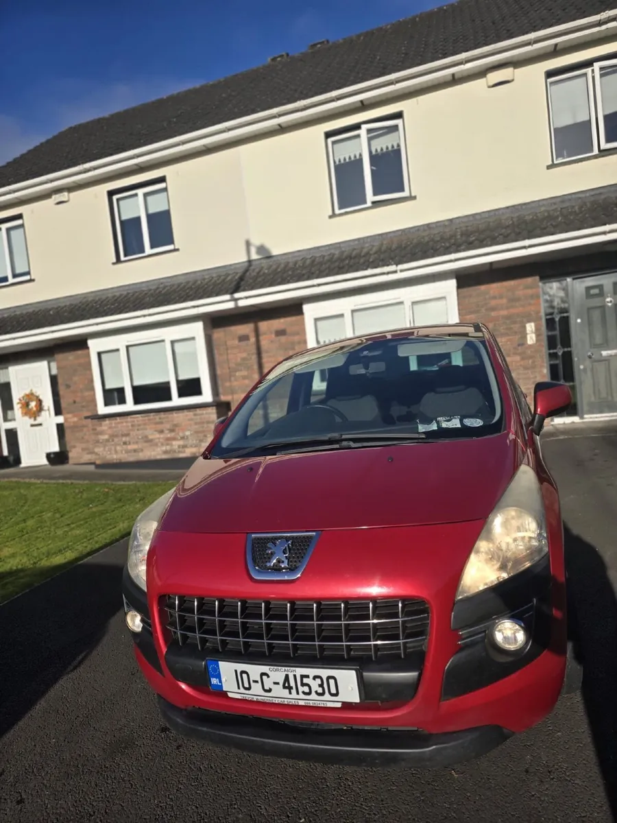 Peugeot 3008 2010 - Image 1
