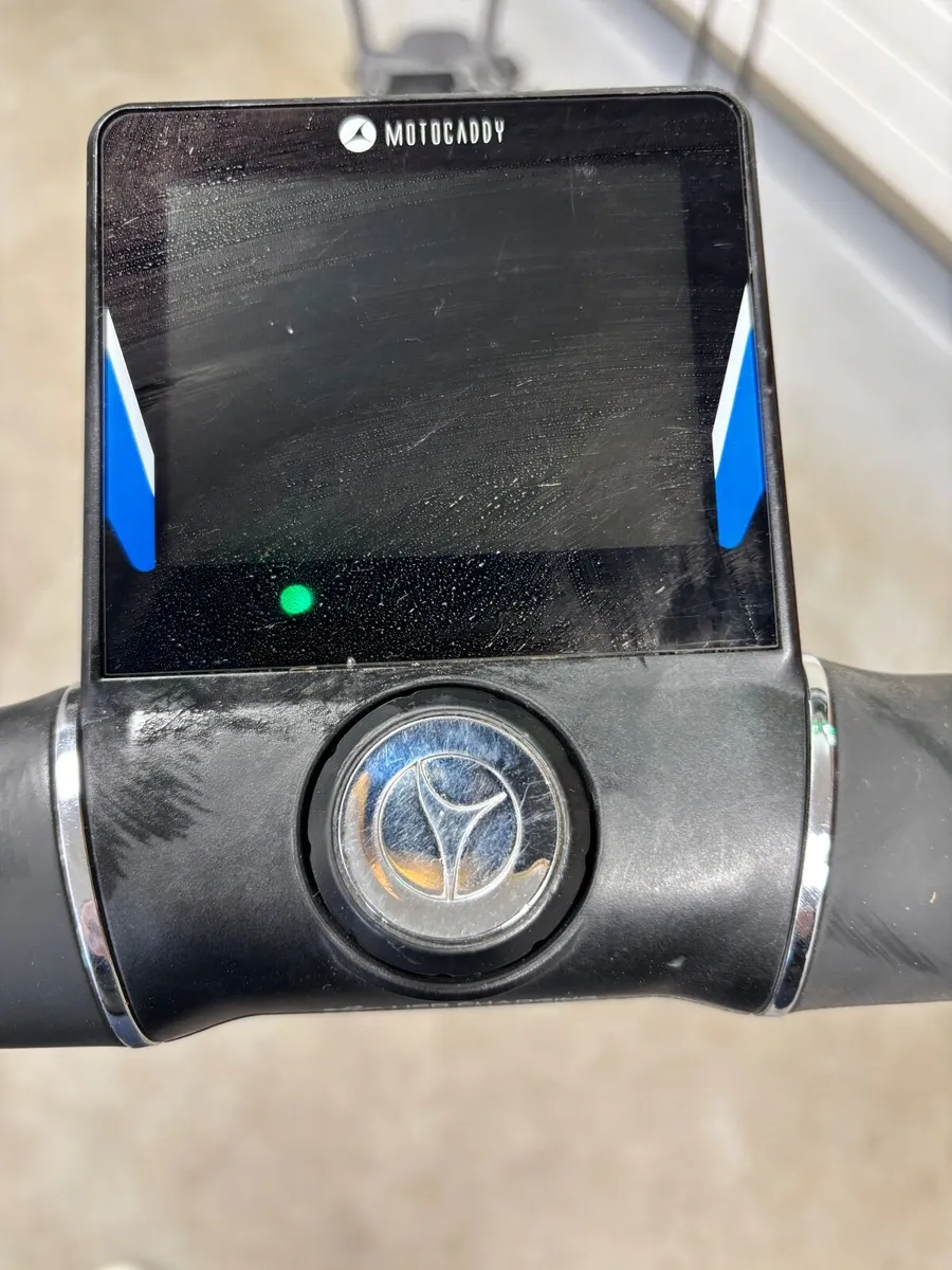 Motocaddy M5GPS - Image 2