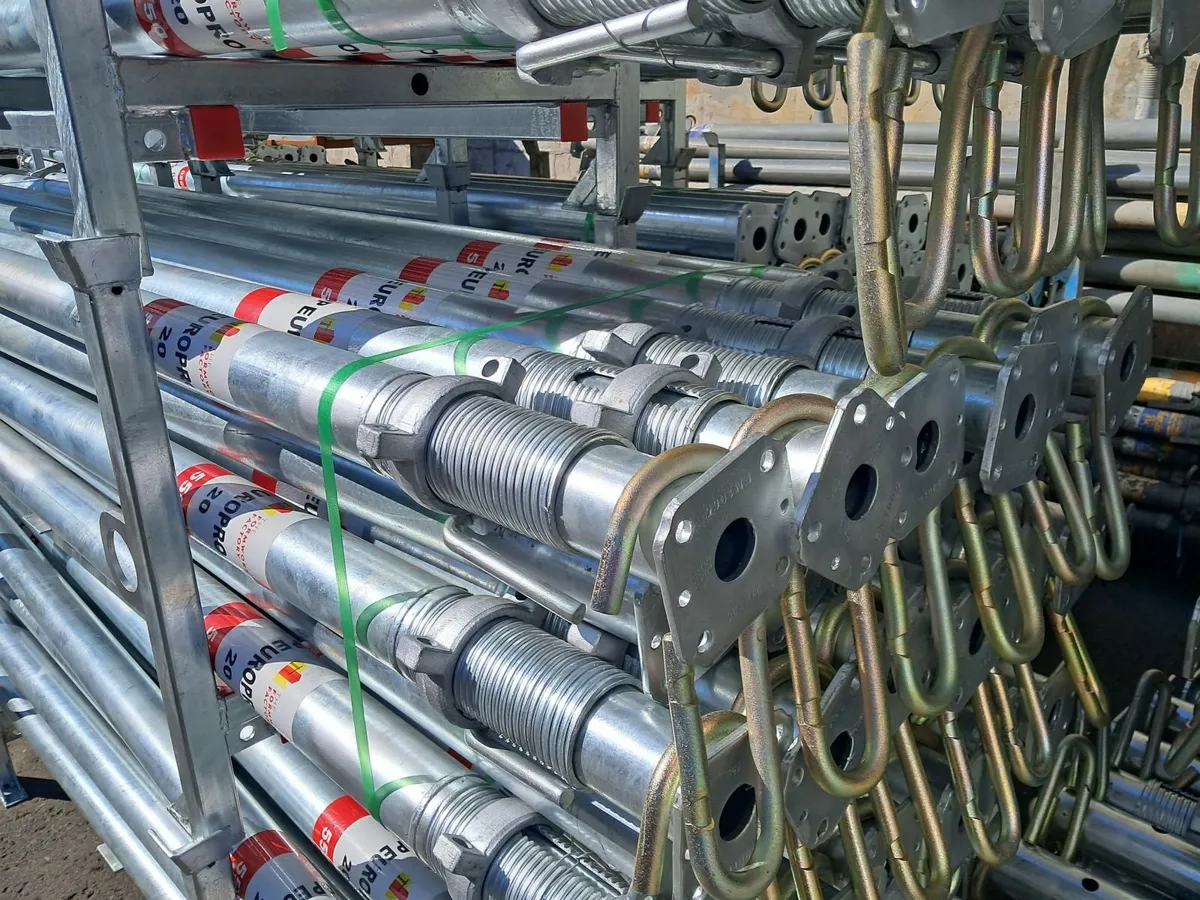 Europrops - All sizes - Image 1