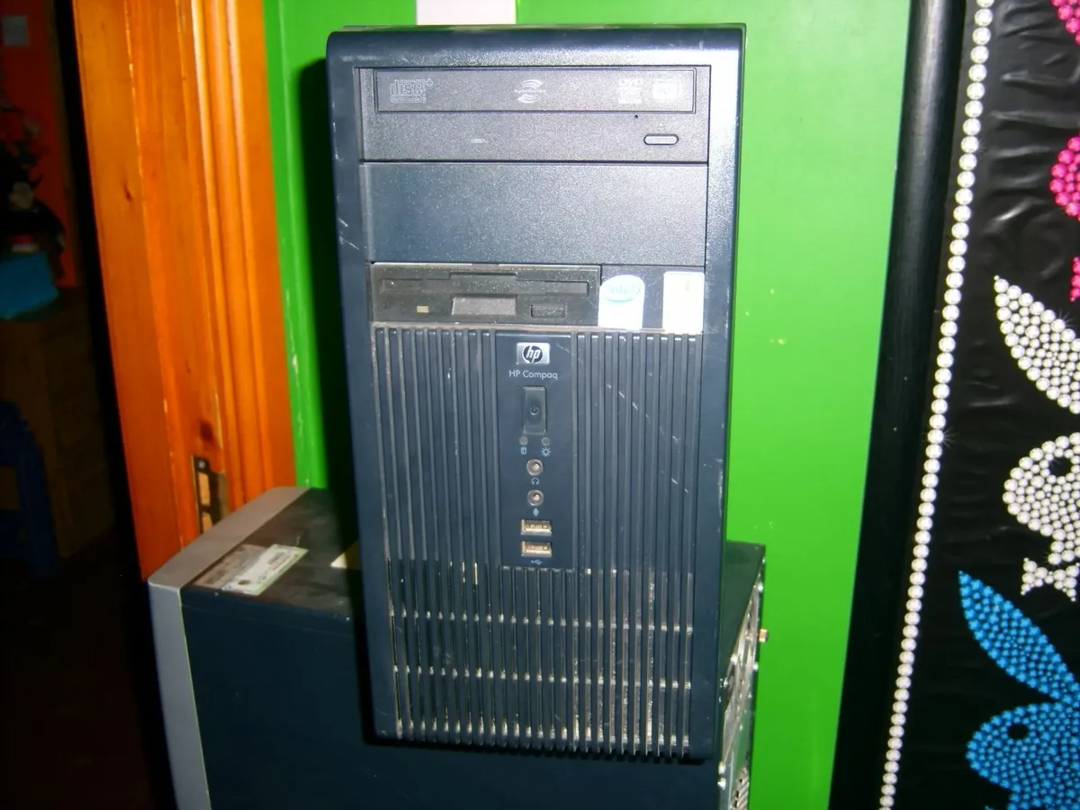 computer - Image 1