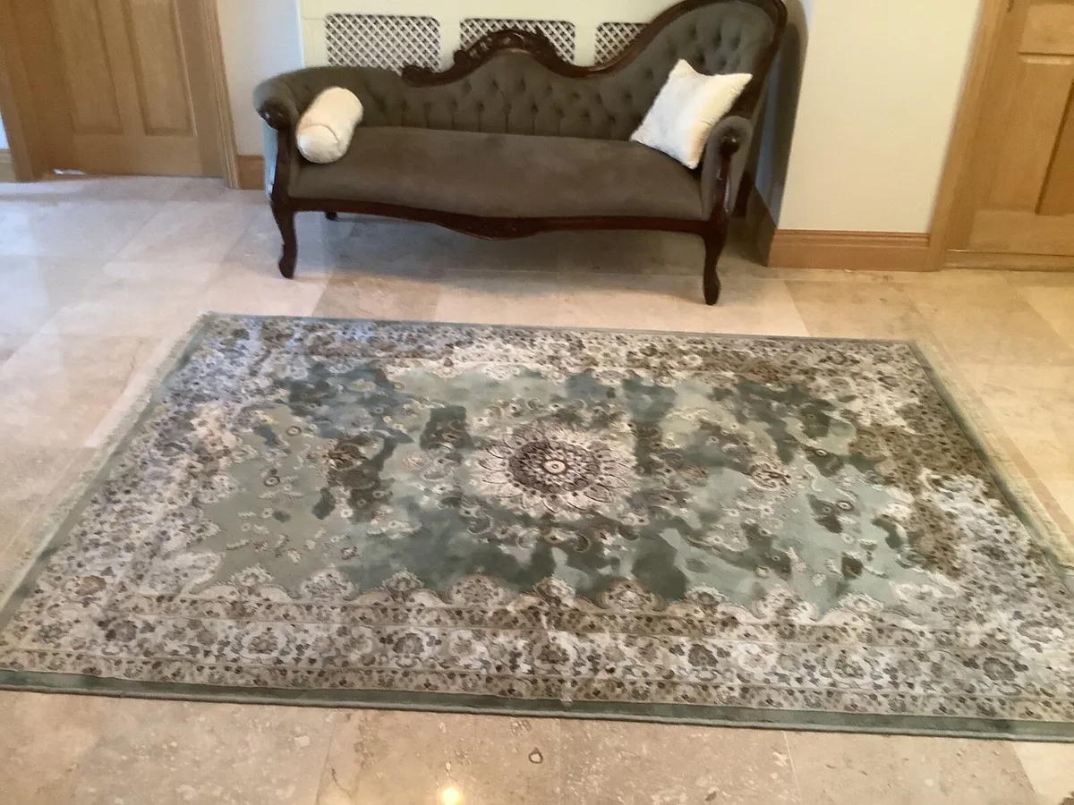 Furniture and rugs - Image 4