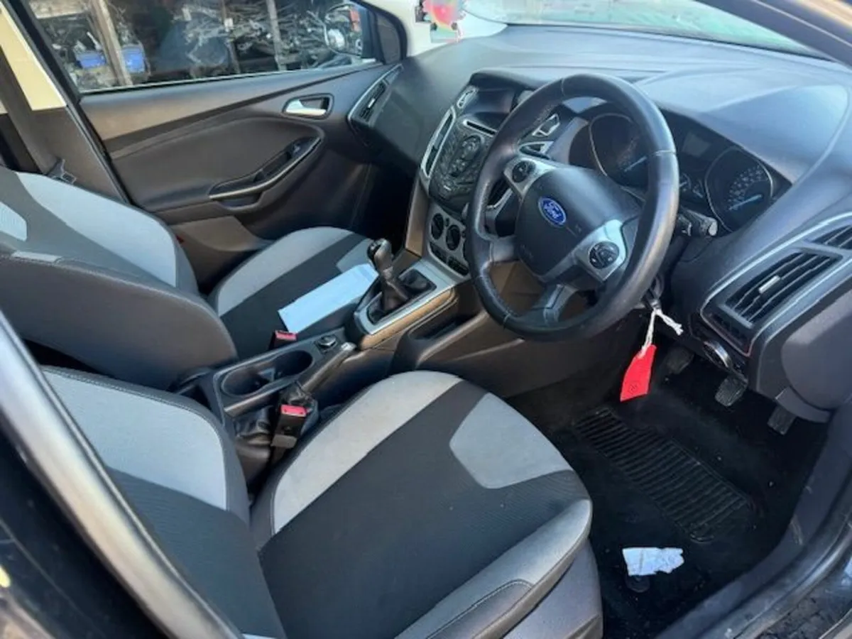 2013 FORD FOCUS 1.0L-P - Image 4