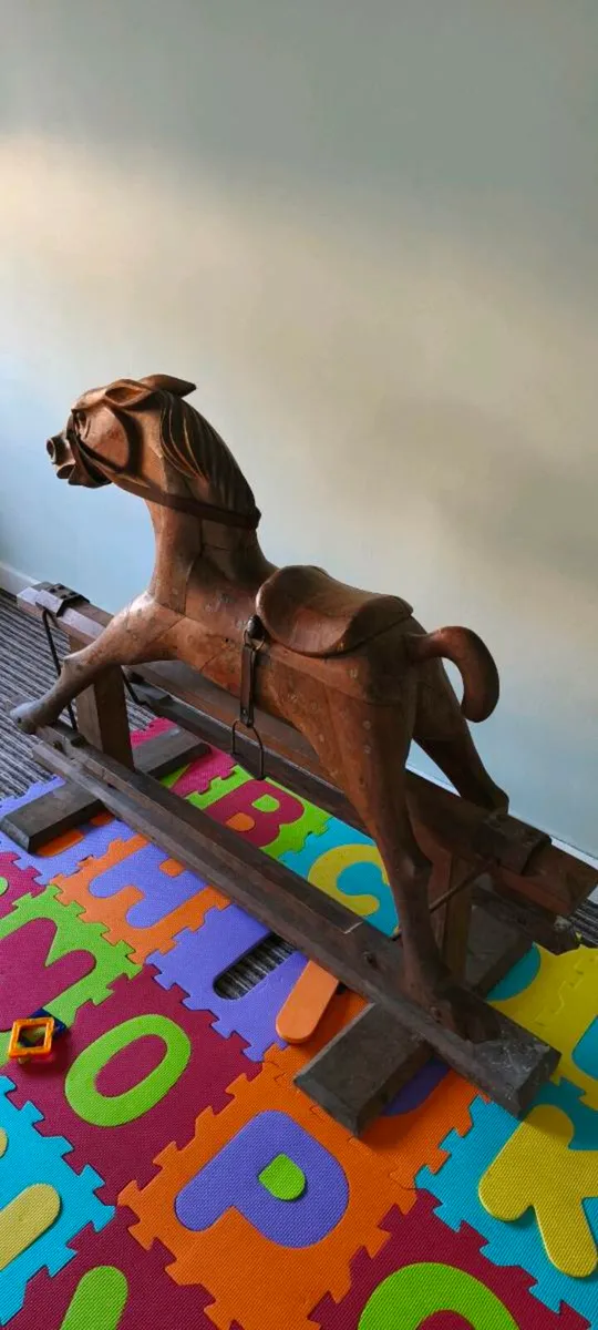 Antique rocking horse - Image 1