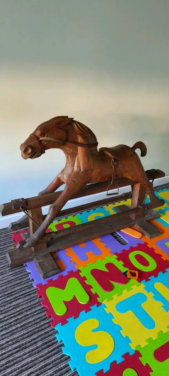 Antique rocking horse - Image 3