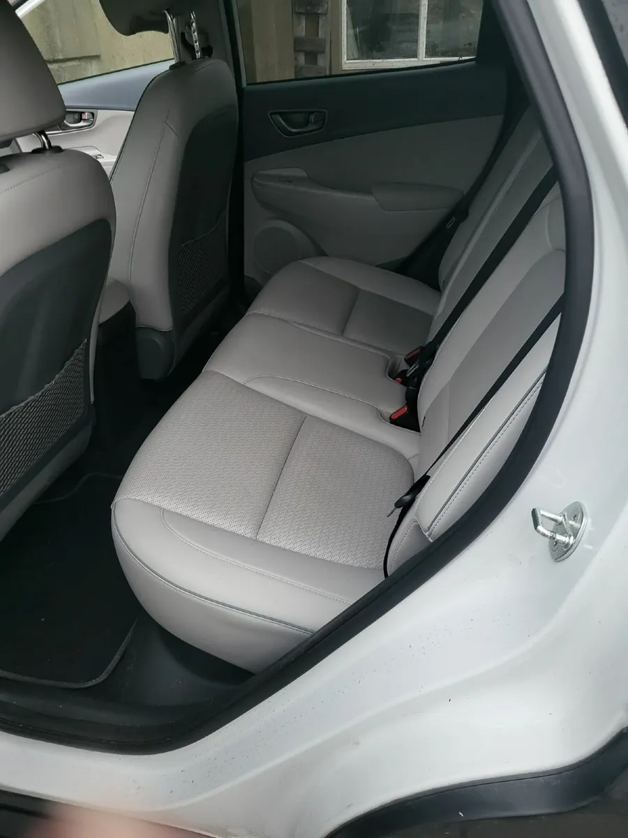 Hyundai KONA 2019 - Image 2