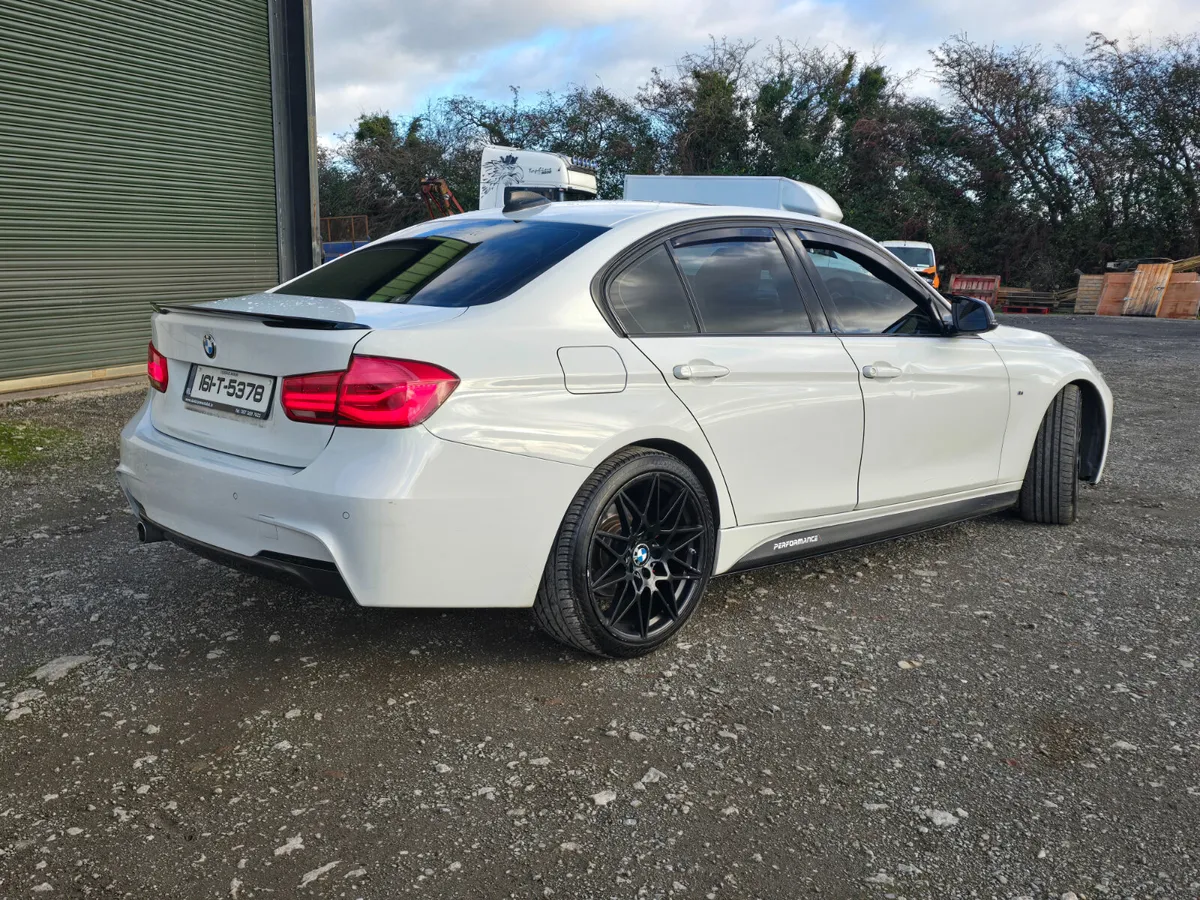 161 BMW 318D *M SPORT*CLEAN* - Image 2