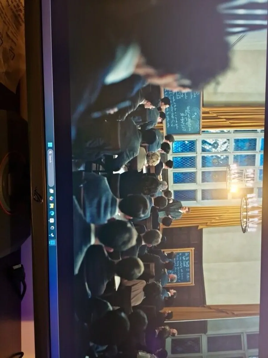 ASUS ROG Strix XG27UCS gaming monitor - Image 4