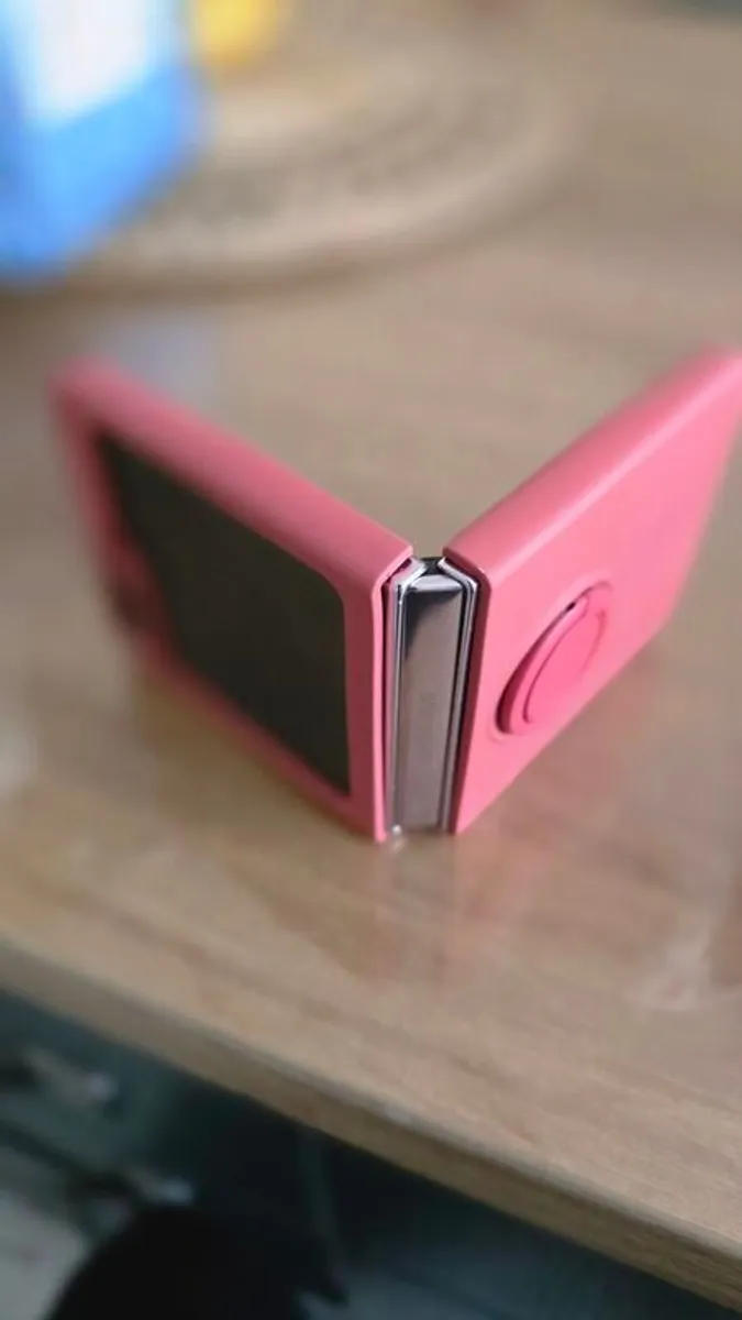 Phones With Issues Samsung S22 Ultra & Flip 5 - Image 3