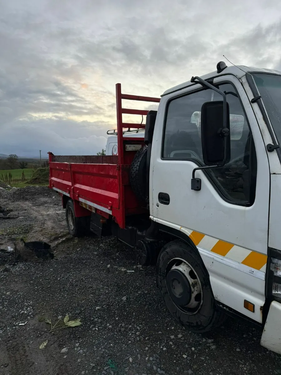 2007 Isuzu Tipper NPR - Image 4