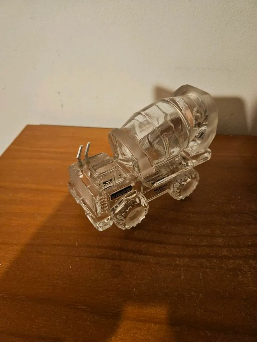 Glass Tonka Cement Mixer - Image 1