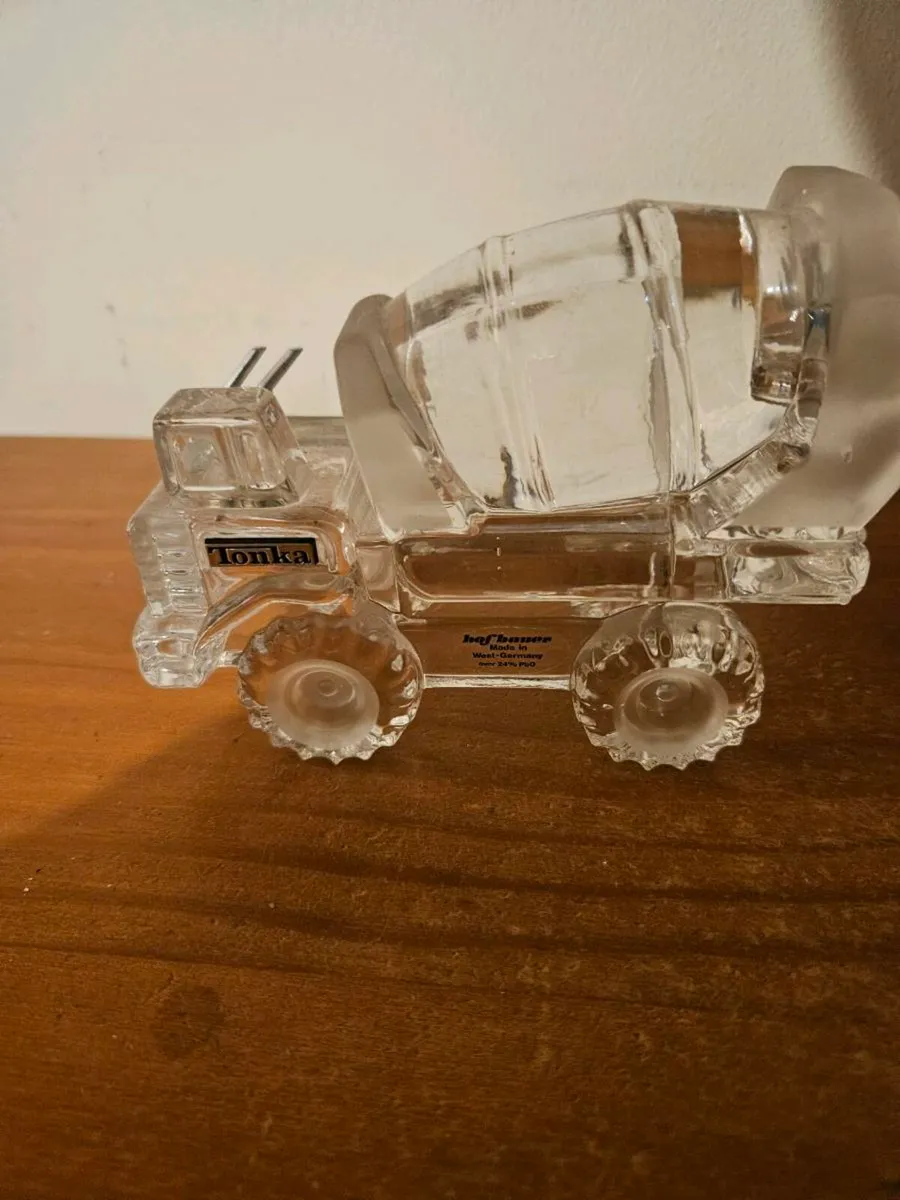 Glass Tonka Cement Mixer - Image 2