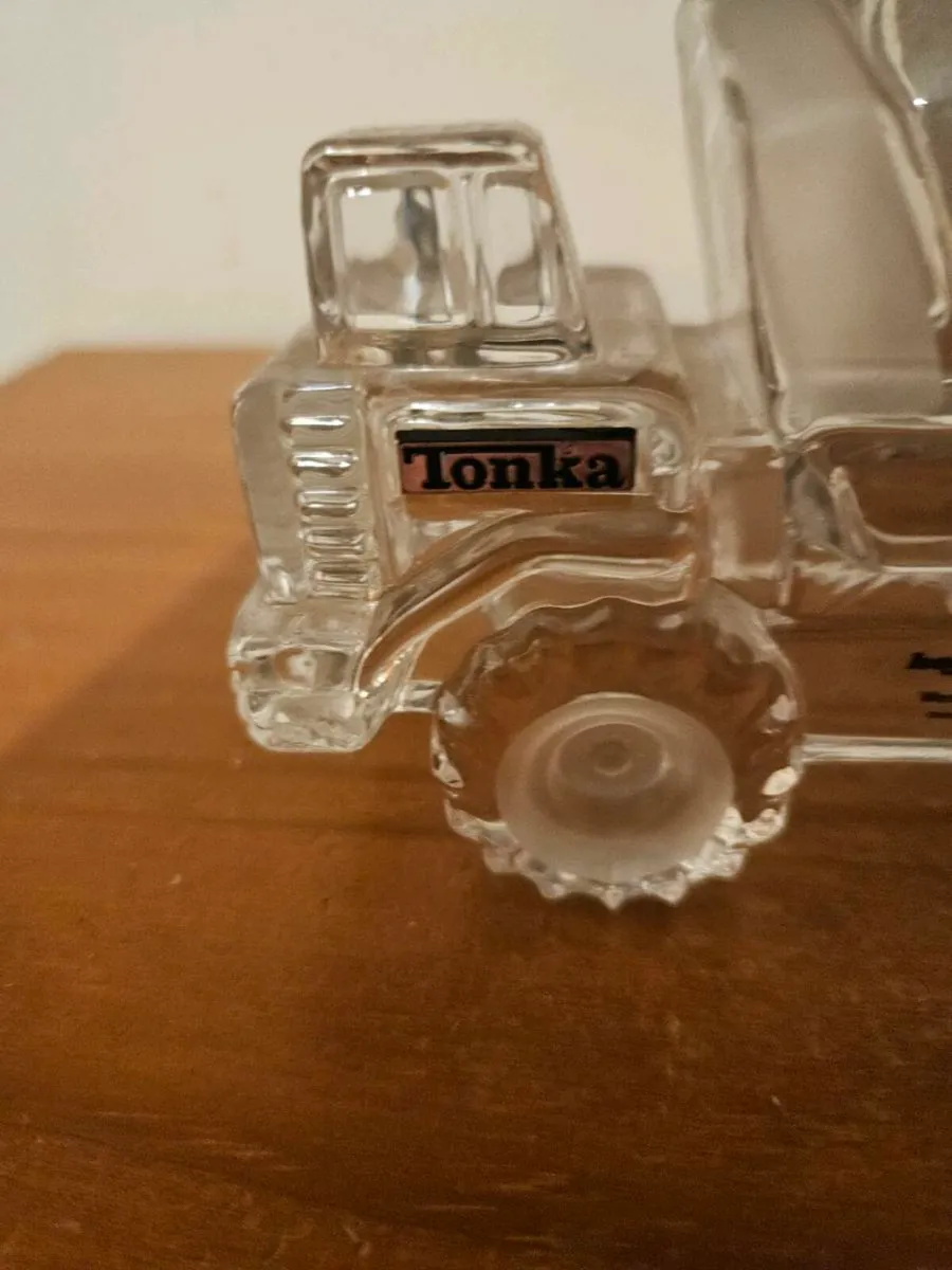 Glass Tonka Cement Mixer - Image 4