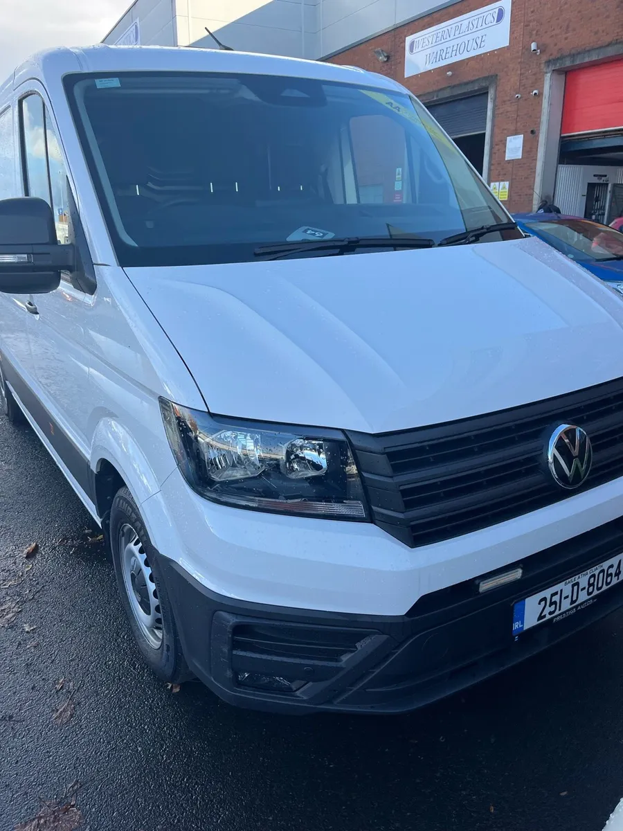 Volkswagen Crafter highline mwb 140bhp - Image 1