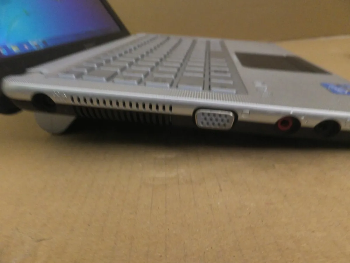 Laptops Sony Vaio PCG-4V1M - Image 4