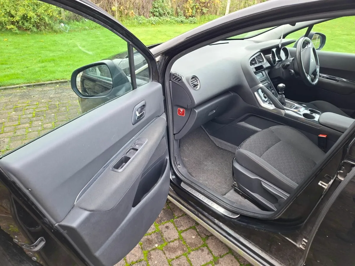 Peugeot 3008 2016 - Image 2