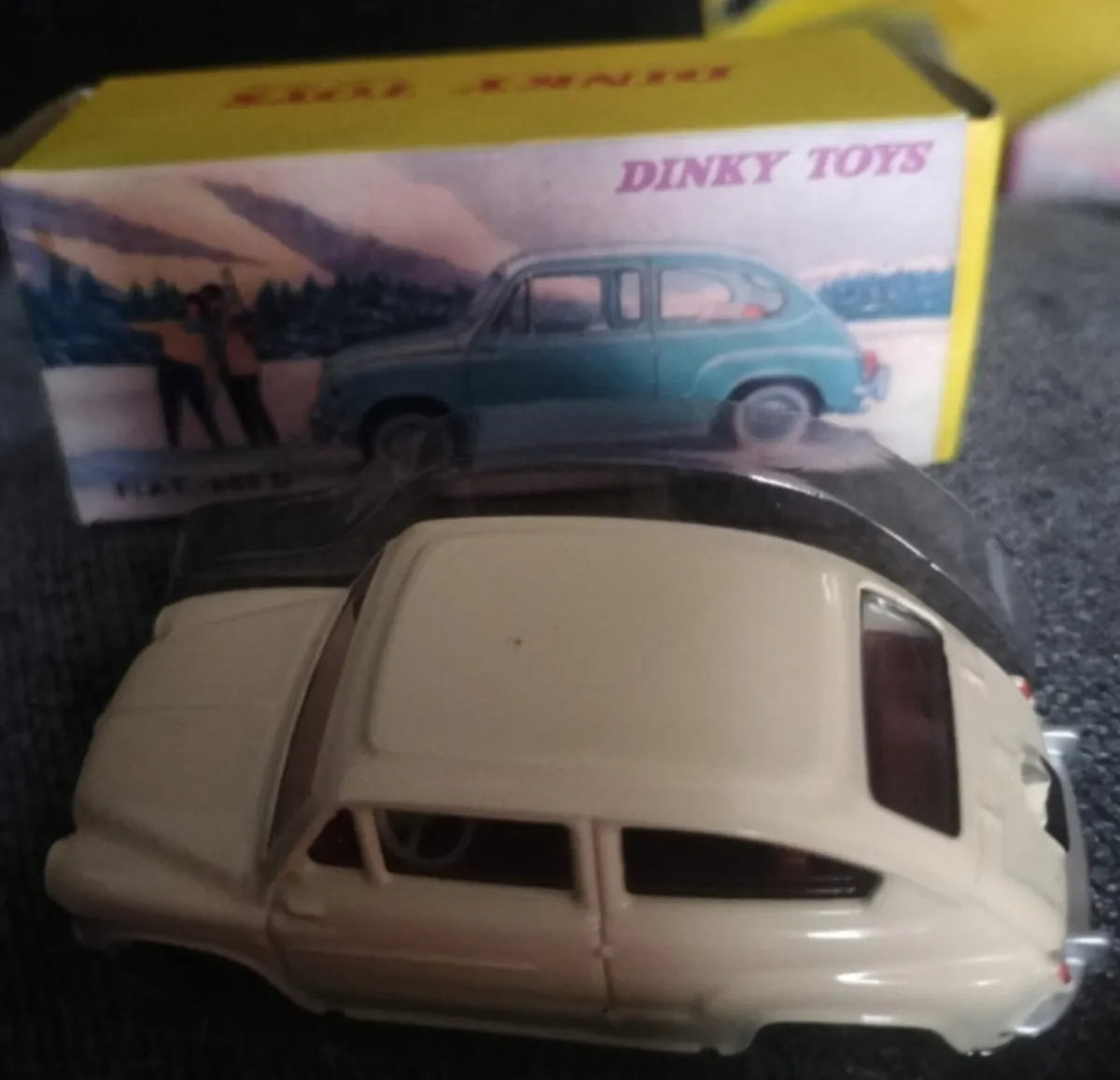 DINKY DIE. CAST MODEL FIAT. 600.D