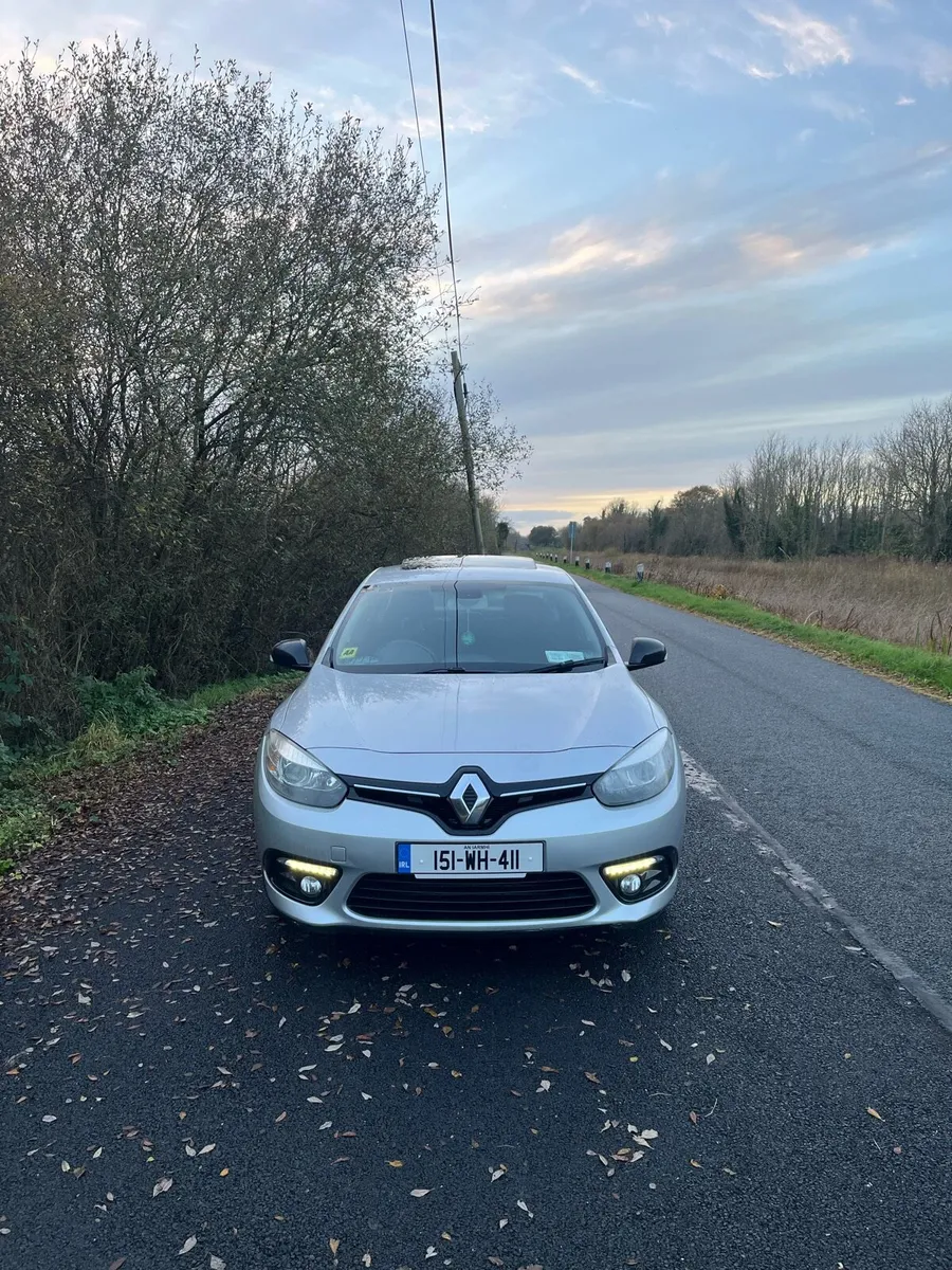 Renault Fluence LIMITED - Image 3