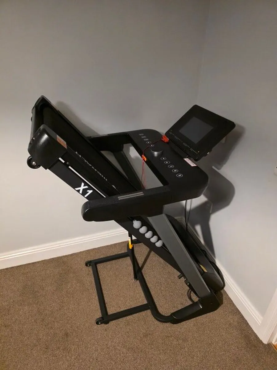 Merach X1 Threadmill - Image 1