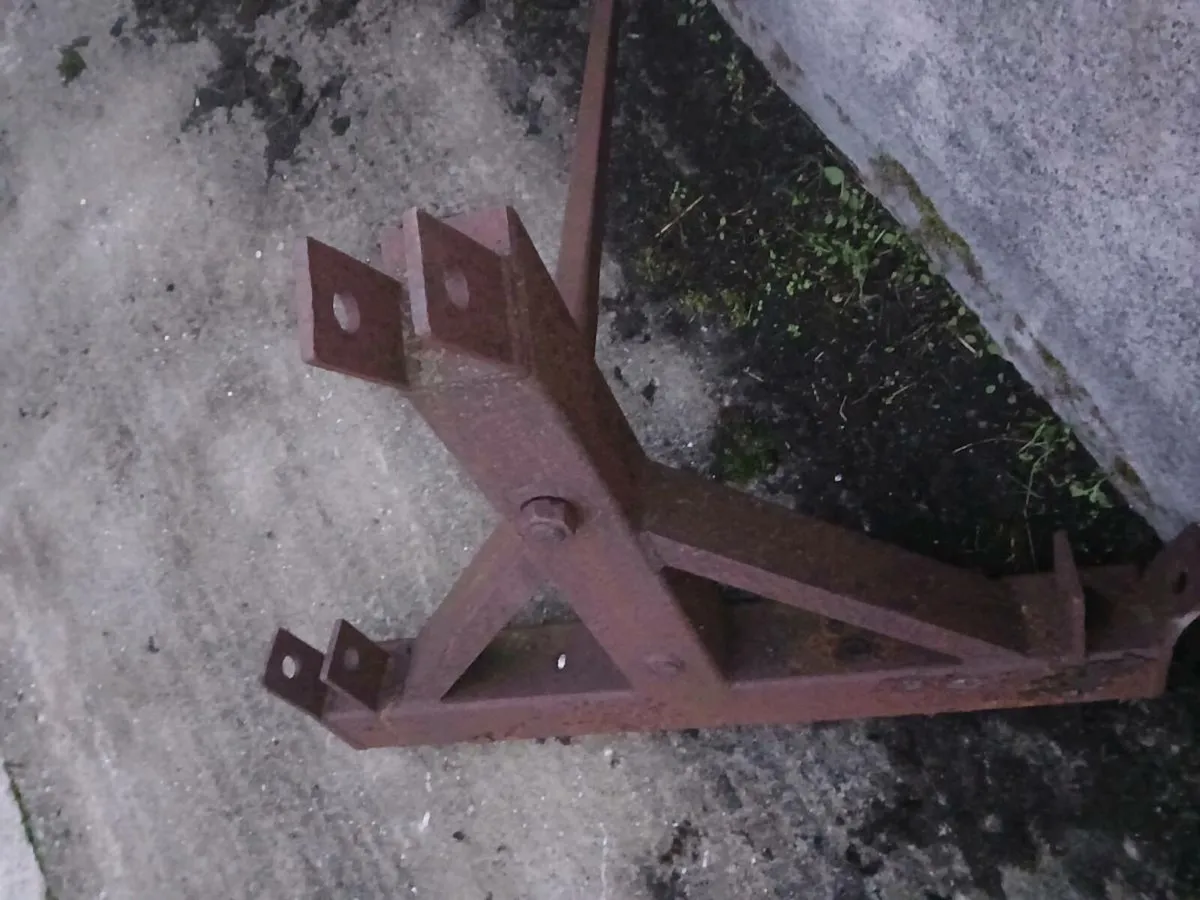 Spike and Trailer for sale - Image 1