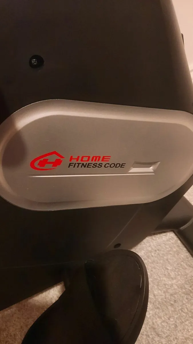 Rowing machine - Image 2