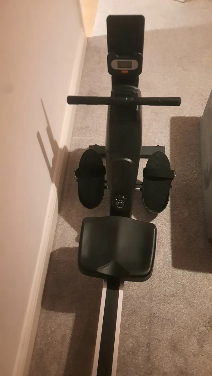 Rowing machine - Image 3