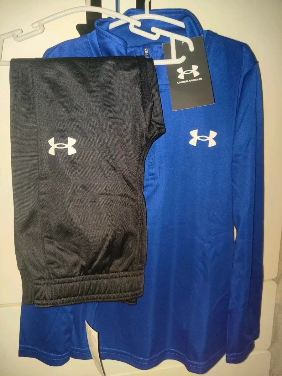 Kids under armour tracksuit - Image 1