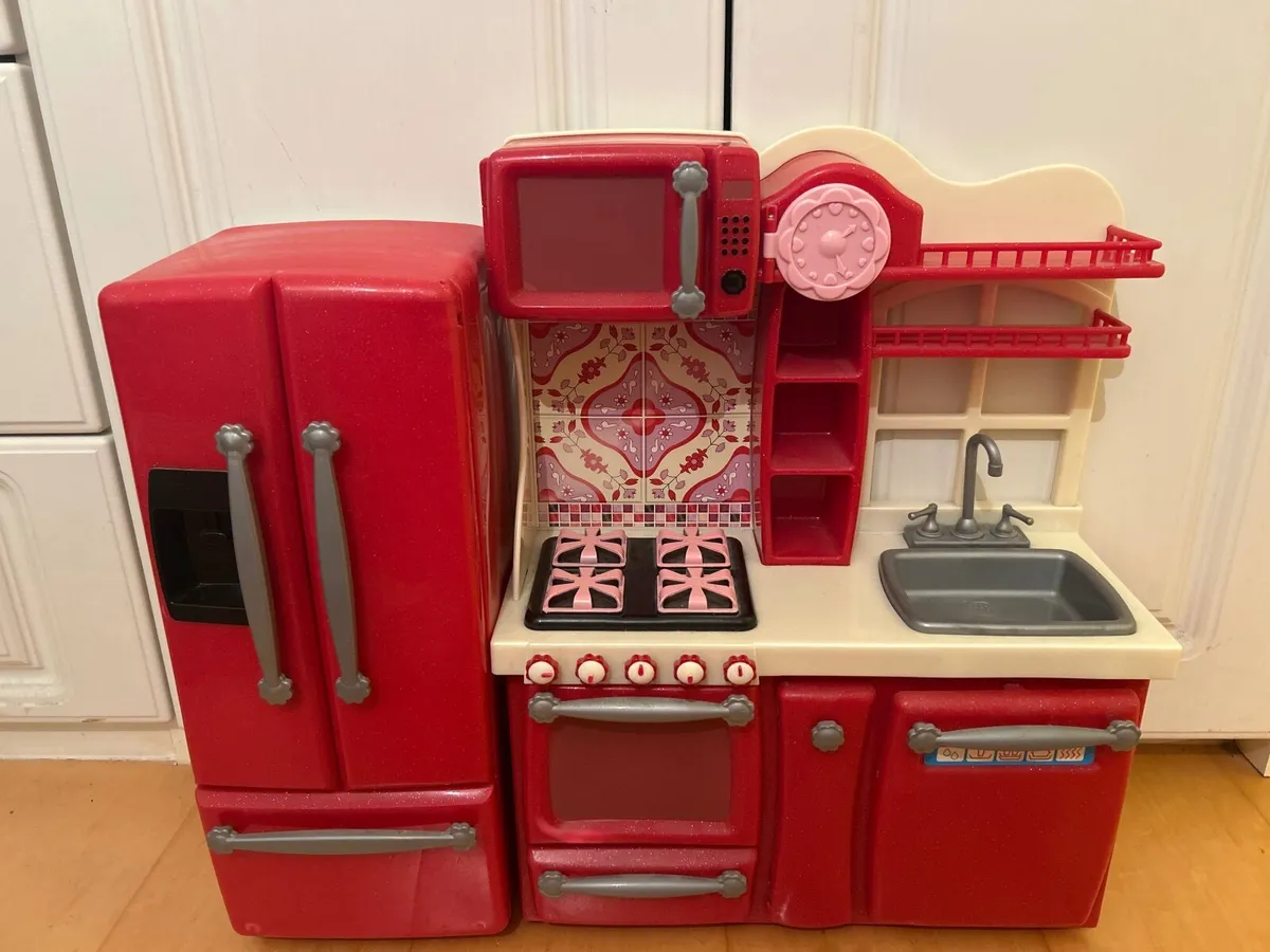 Our generation doll kitchen and food set - Image 1