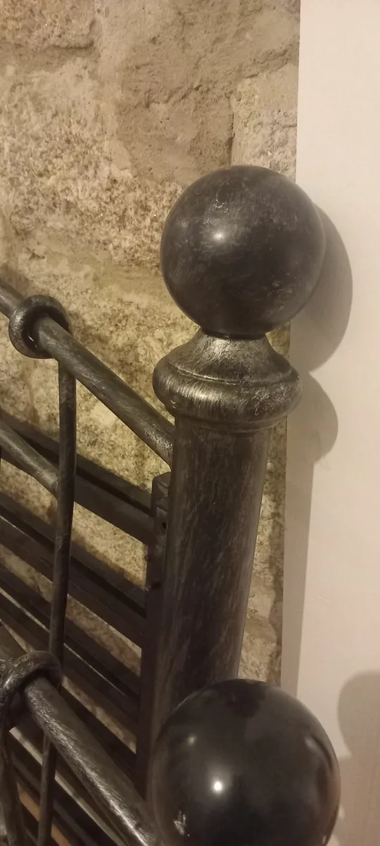 Double bed frame - Image 4