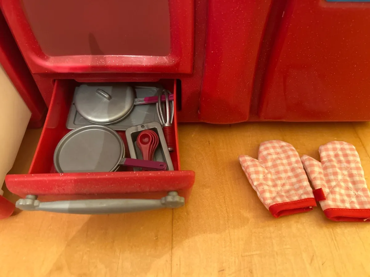 Our generation doll kitchen and food set - Image 3