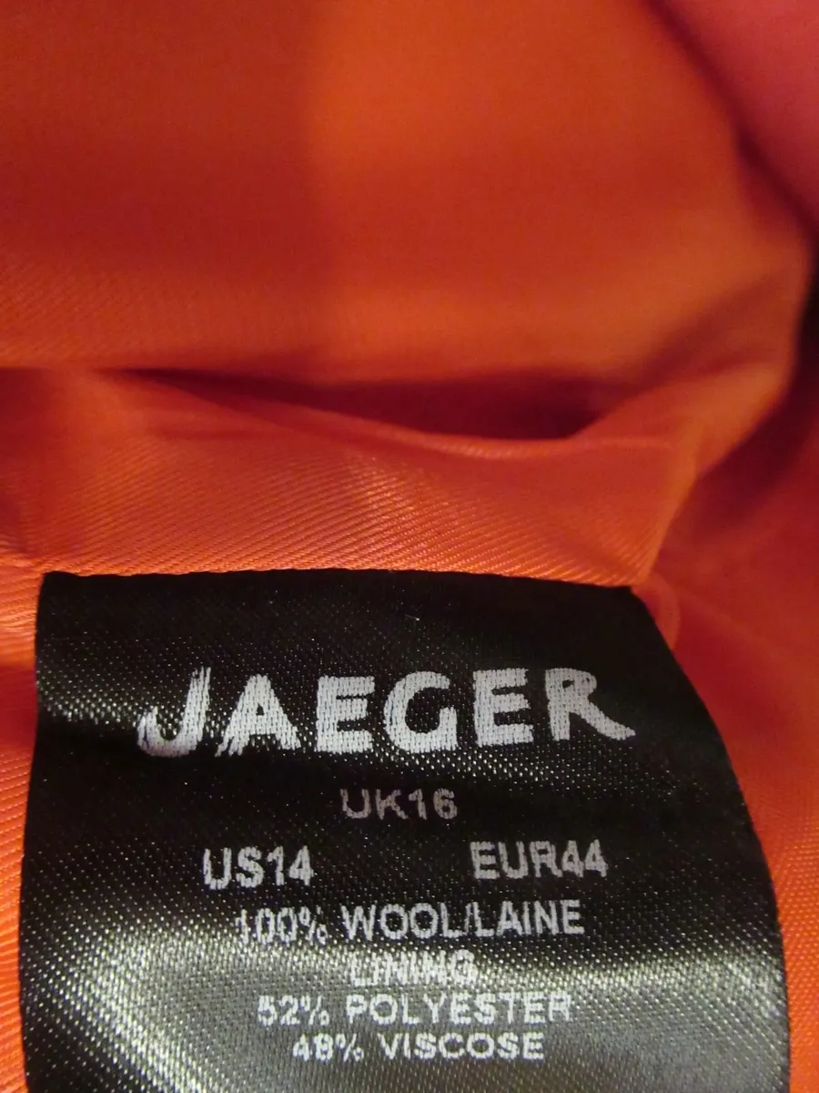 Jaeger red pure wool coat, size 16 - Image 2