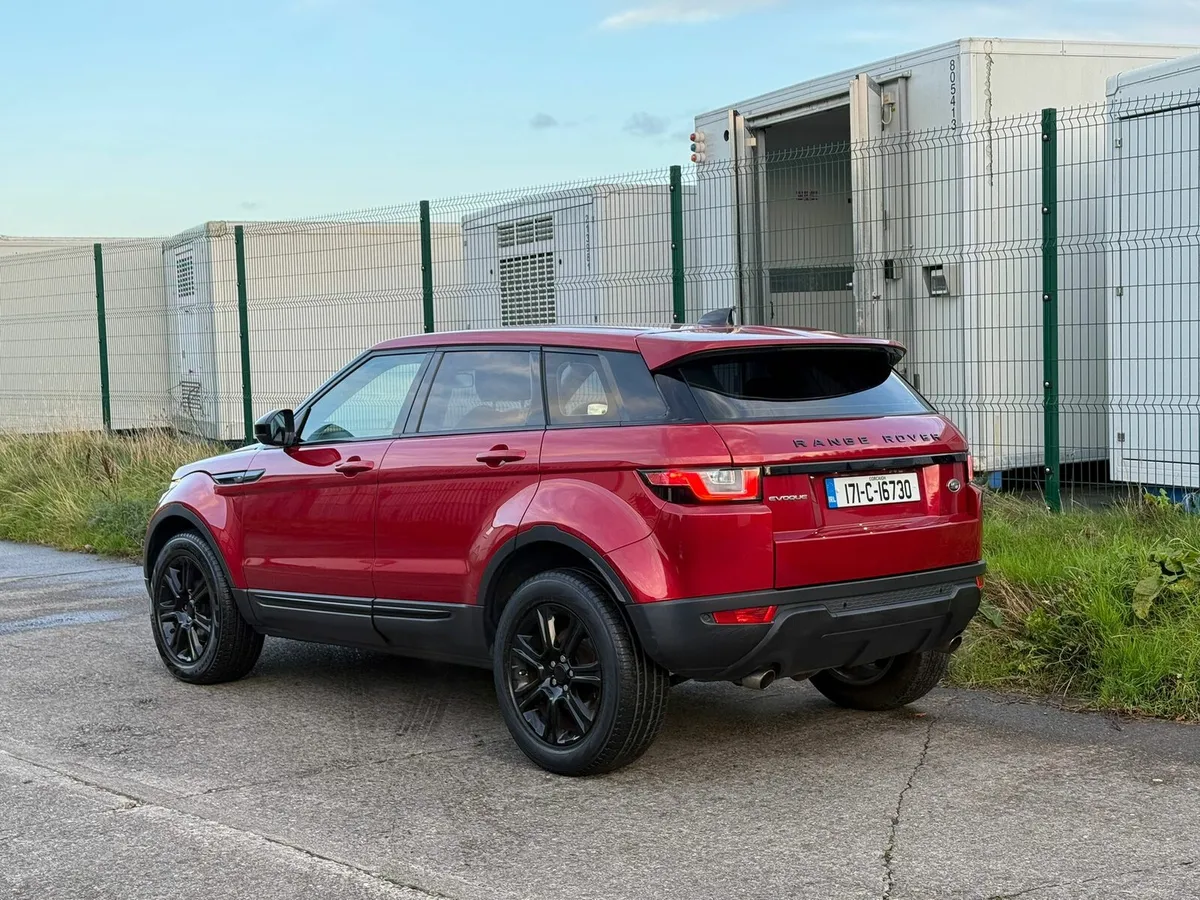 Land Rover range Rover evoque automatic low mileag - Image 3