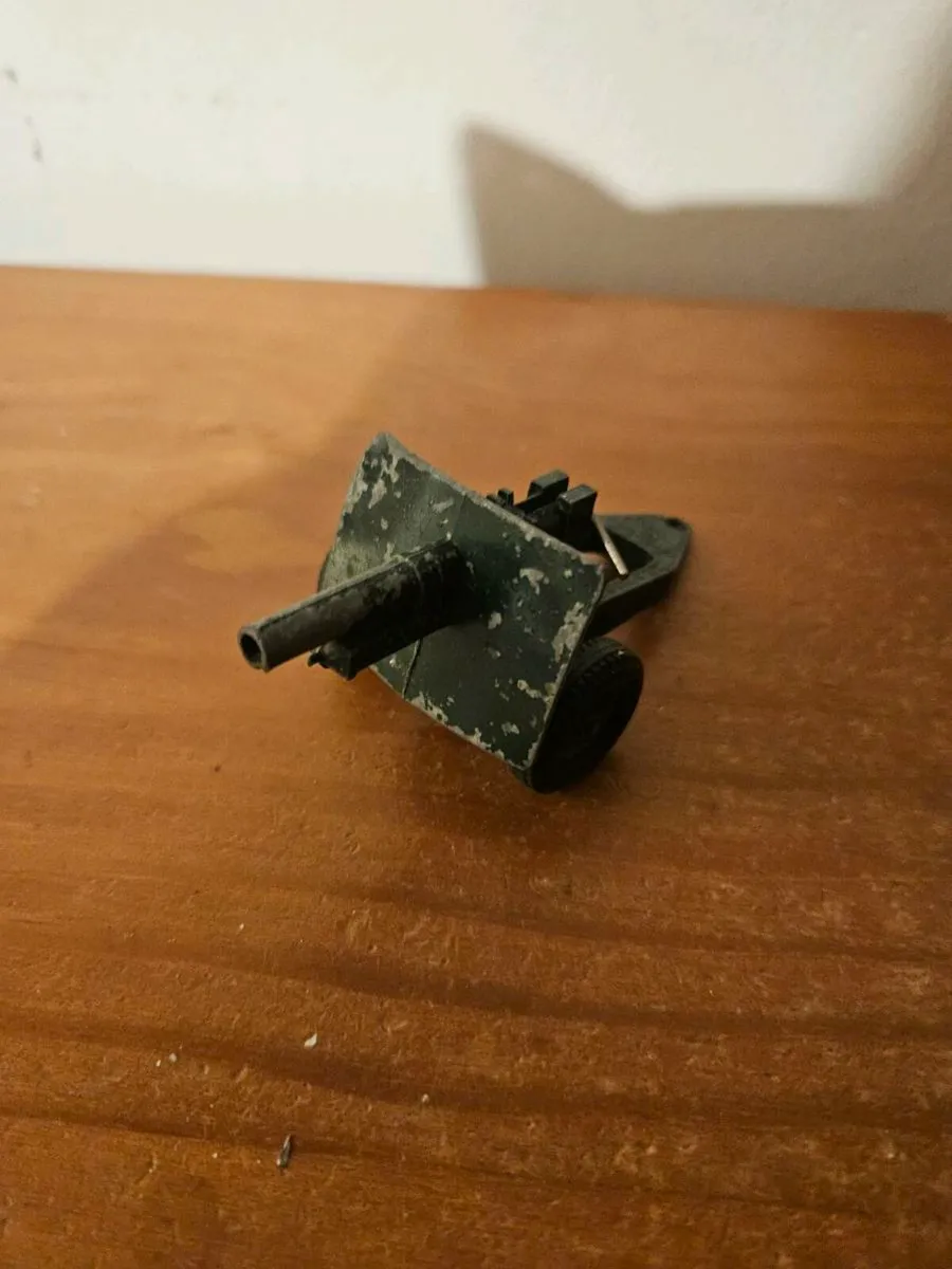 Britain's Artillery Piece - Image 1