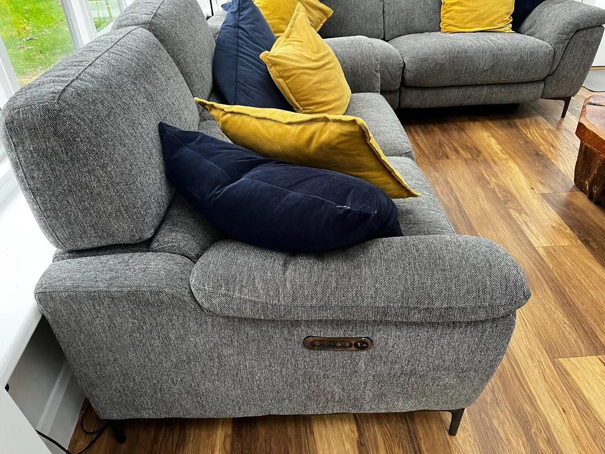 2 & 3 seater power recliners - Image 2