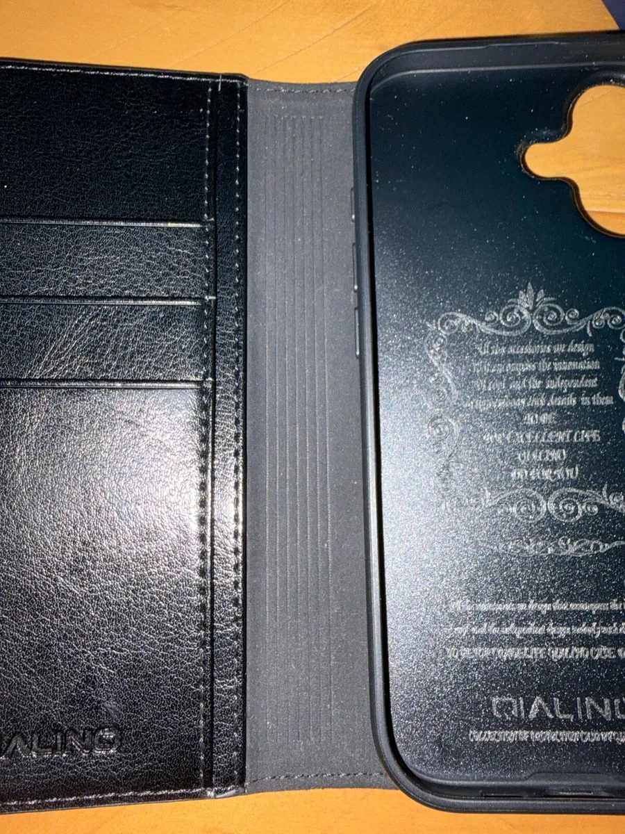 Genuine leather iPhone  17 case - Image 4