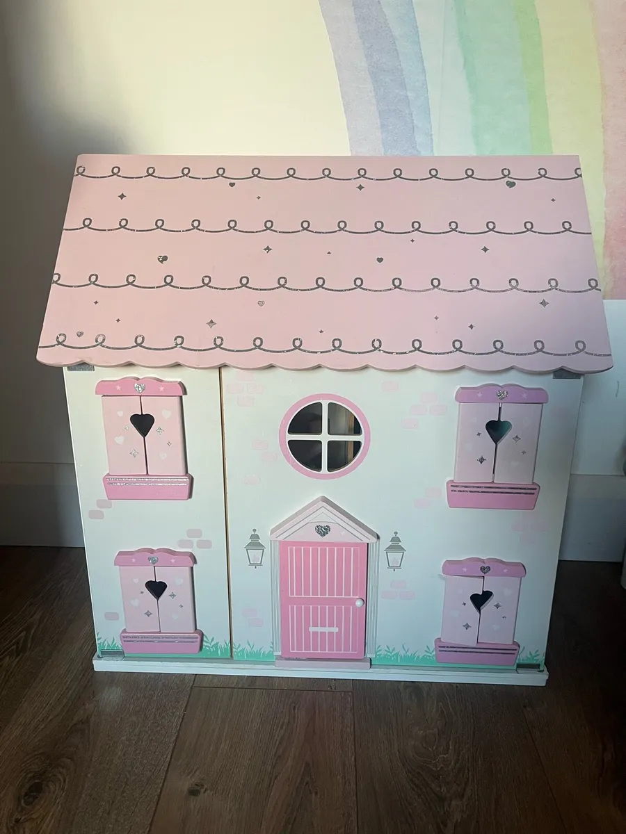 Doll house - Image 1