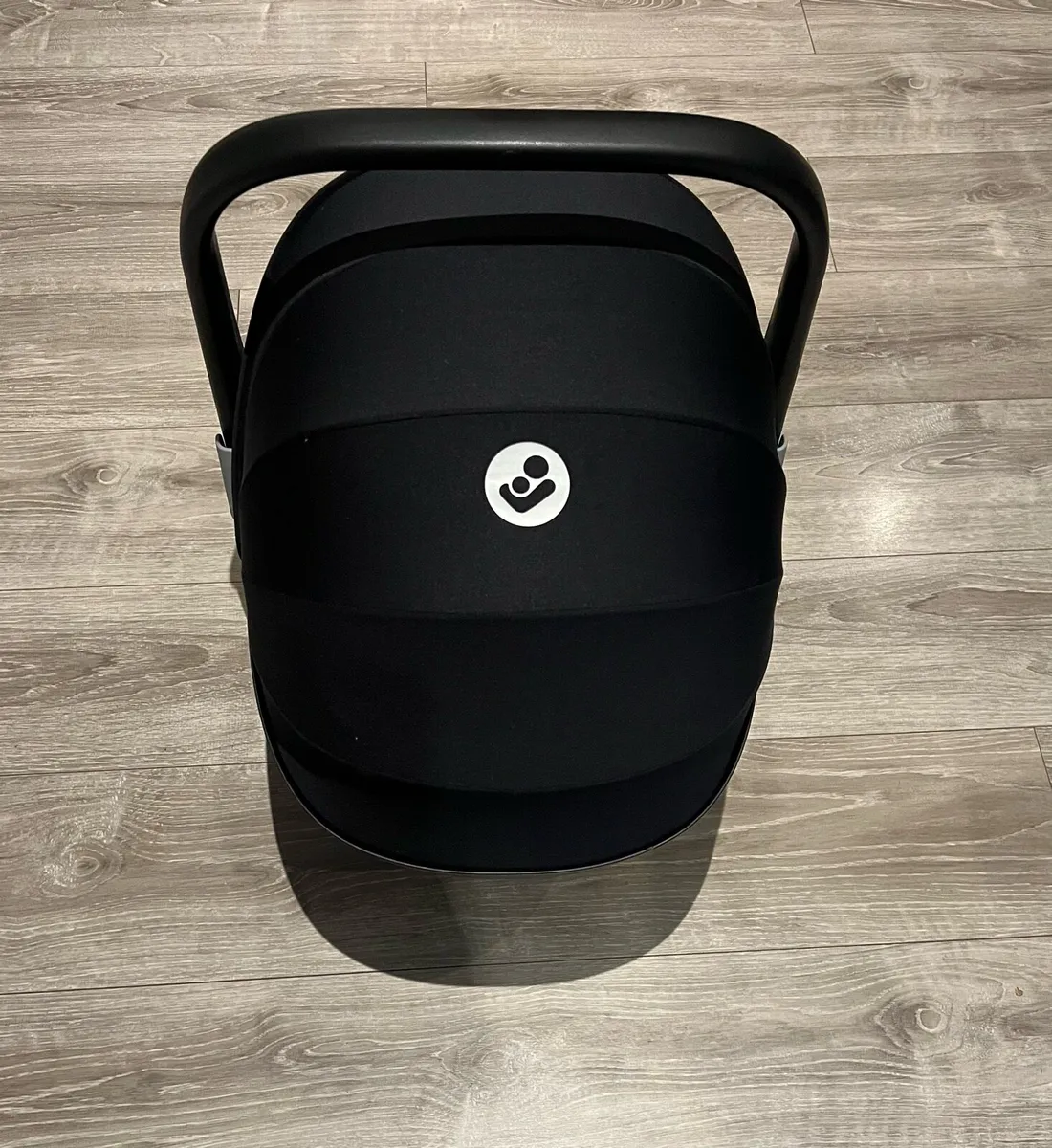 Maxi Cosi pebble 360 car seat with iso fix base - Image 3