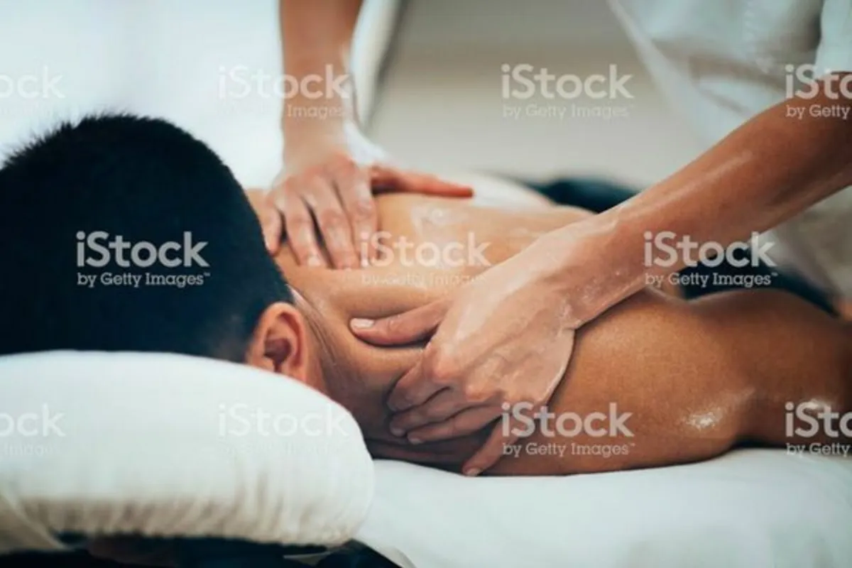 Treatment massage D8 0892077689 with a towel