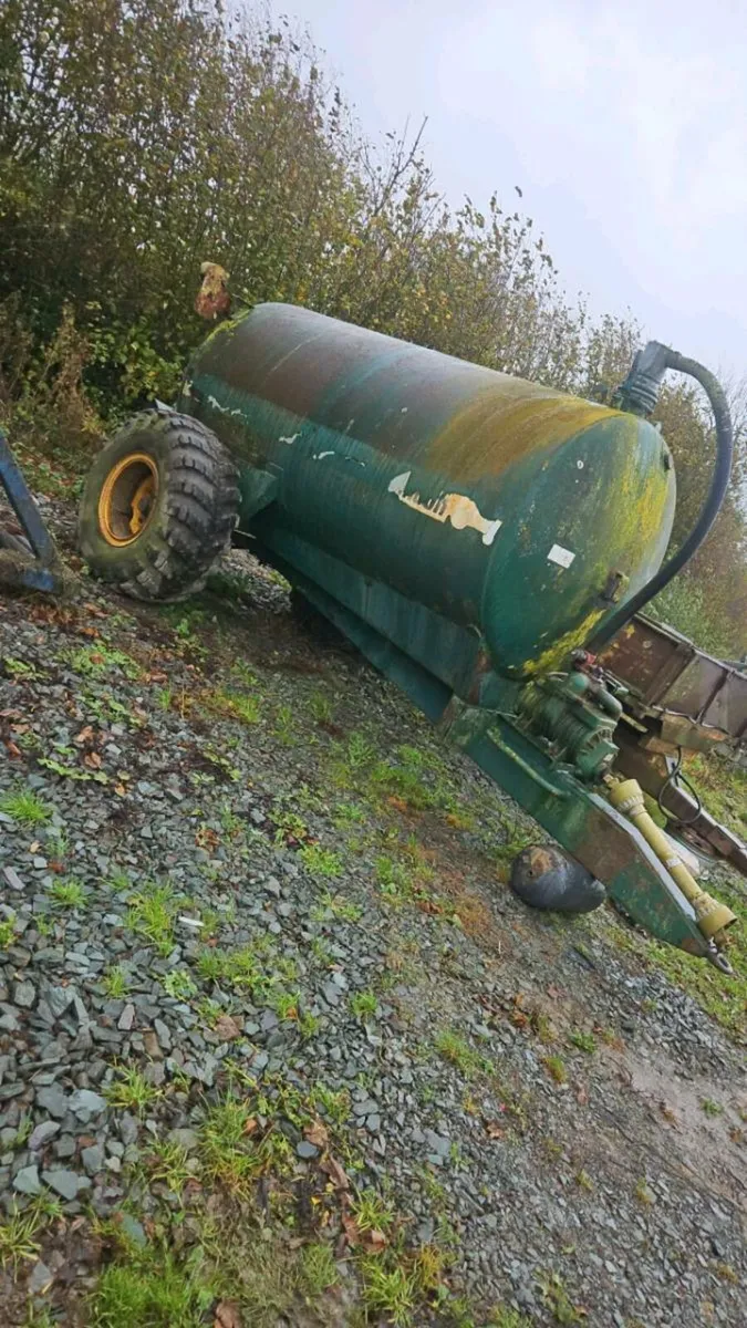 Major slurry tank - Image 2